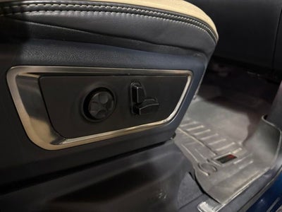 2020 RAM 1500 Limited Crew Cab 4x4 5'7' Box