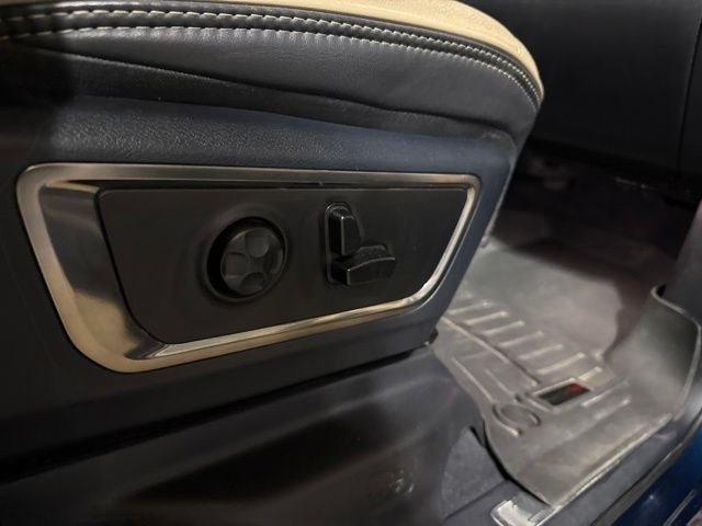 2020 RAM 1500 Limited Crew Cab 4x4 5'7' Box