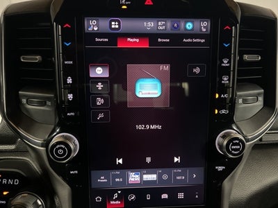 2025 RAM 1500 Laramie Crew Cab 4x4 5'7' Box