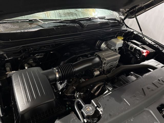 2023 RAM 1500 Laramie Crew Cab 4x4 5'7' Box