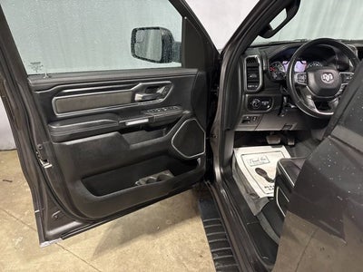 2023 RAM 1500 Laramie Crew Cab 4x4 5'7' Box