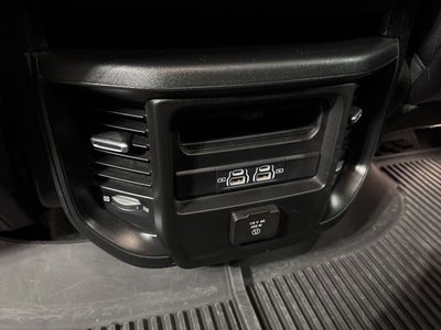 2023 RAM 1500 Laramie Crew Cab 4x4 5'7' Box