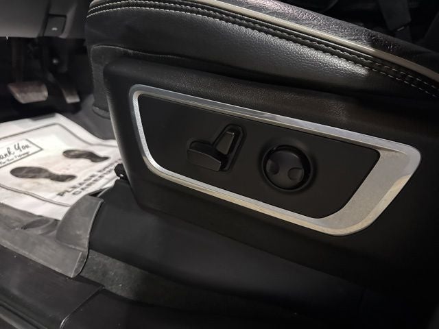 2023 RAM 1500 Laramie Crew Cab 4x4 5'7' Box