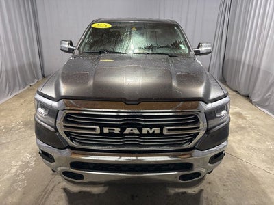 2023 RAM 1500 Laramie Crew Cab 4x4 5'7' Box