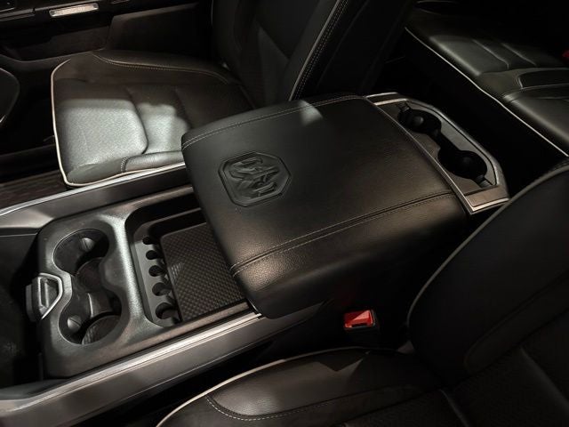 2023 RAM 1500 Laramie Crew Cab 4x4 5'7' Box