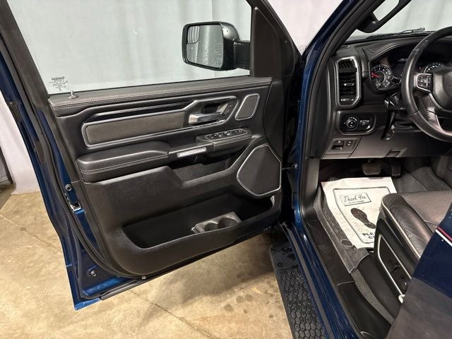 2023 RAM 1500 Laramie Crew Cab 4x4 5'7' Box