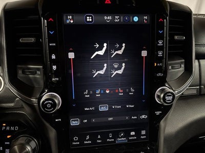 2023 RAM 1500 Laramie Crew Cab 4x4 5'7' Box
