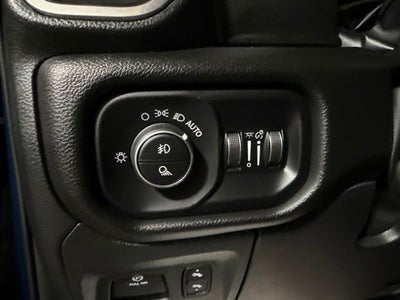 2023 RAM 1500 Laramie Crew Cab 4x4 5'7' Box
