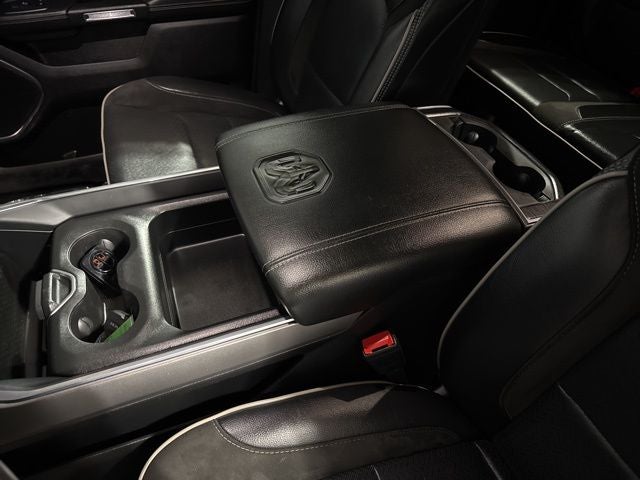 2024 RAM 1500 Laramie Crew Cab 4x4 5'7' Box