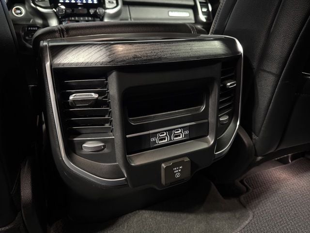 2024 RAM 1500 Laramie Crew Cab 4x4 5'7' Box