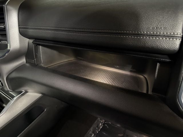 2024 RAM 1500 Laramie Crew Cab 4x4 5'7' Box