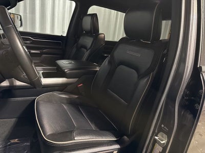 2024 RAM 1500 Laramie Crew Cab 4x4 5'7' Box