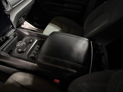 2024 RAM 1500 Big Horn Crew Cab 4x4 6'4' Box