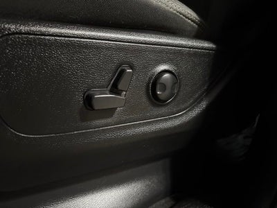 2024 RAM 1500 Big Horn Crew Cab 4x4 6'4' Box