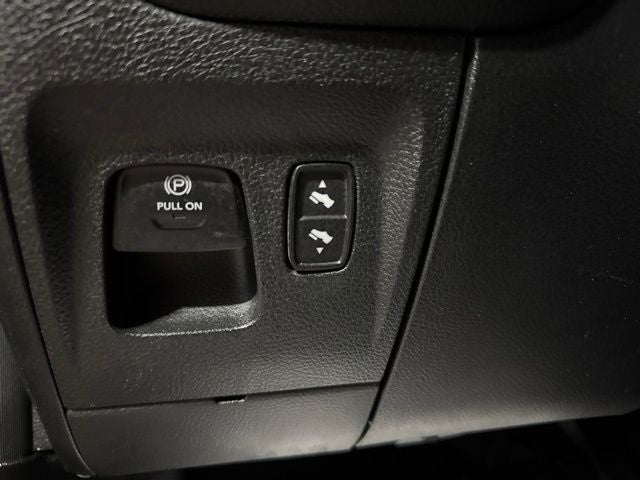 2024 RAM 1500 Big Horn Crew Cab 4x4 6'4' Box