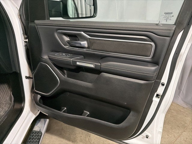 2023 RAM 1500 Laramie Crew Cab 4x4 6'4' Box