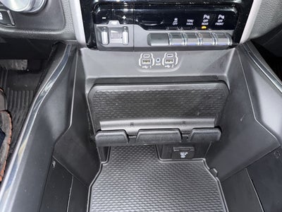 2023 RAM 1500 Laramie Crew Cab 4x4 6'4' Box