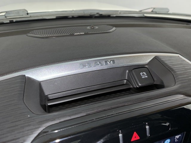 2023 RAM 1500 Laramie Crew Cab 4x4 6'4' Box