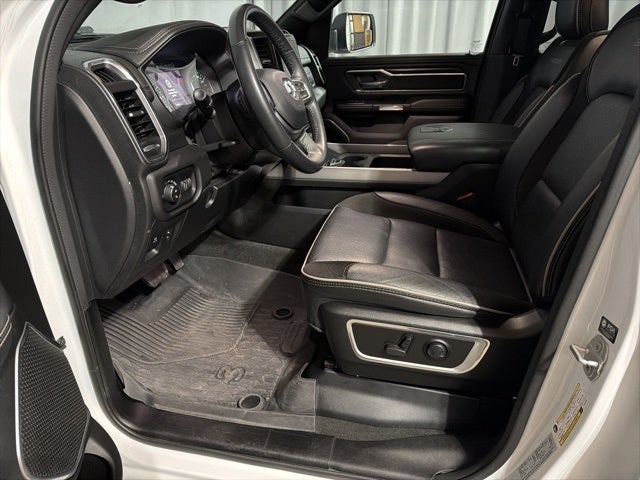 2023 RAM 1500 Laramie Crew Cab 4x4 6'4' Box