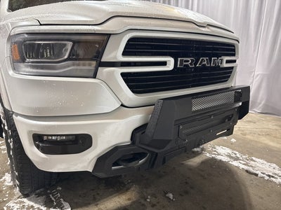 2019 RAM 1500 Laramie Crew Cab 4x4 6'4' Box