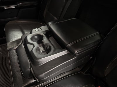 2019 RAM 1500 Laramie Crew Cab 4x4 6'4' Box