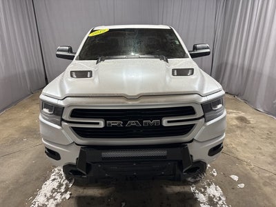 2019 RAM 1500 Laramie Crew Cab 4x4 6'4' Box