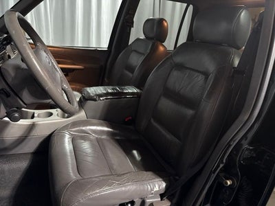 2001 Ford Explorer Sport Trac Base