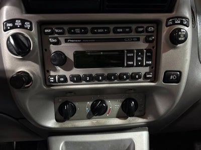 2001 Ford Explorer Sport Trac Base