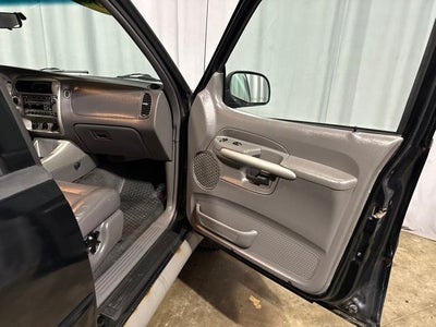 2001 Ford Explorer Sport Trac Base