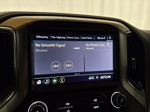 2022 Chevrolet Silverado 1500 LTD 4WD Crew Cab Short Bed LT