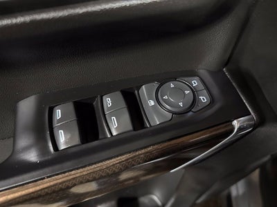 2022 Chevrolet Silverado 1500 LTD 4WD Crew Cab Short Bed LT