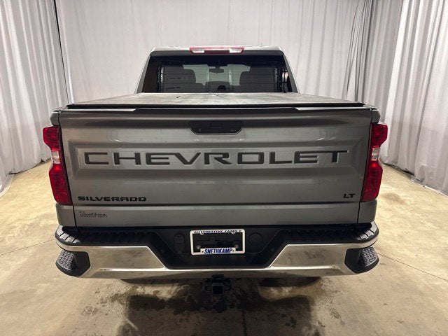 2022 Chevrolet Silverado 1500 LTD 4WD Crew Cab Short Bed LT