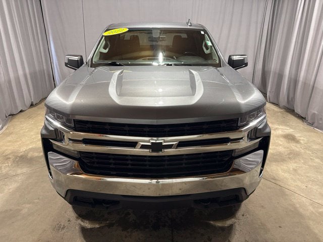2022 Chevrolet Silverado 1500 LTD 4WD Crew Cab Short Bed LT