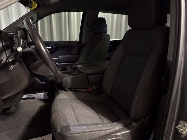 2022 Chevrolet Silverado 1500 LTD 4WD Crew Cab Short Bed LT