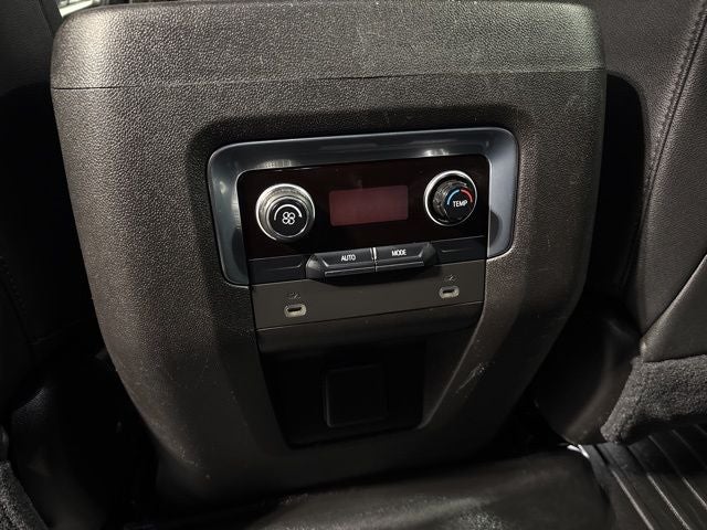 2021 Chevrolet Suburban 4WD LT