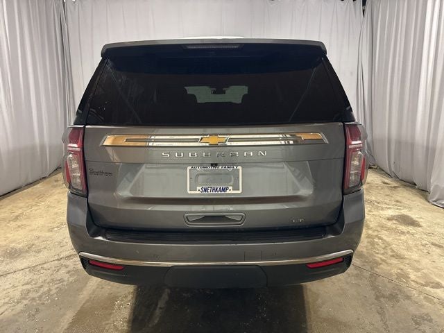 2021 Chevrolet Suburban 4WD LT