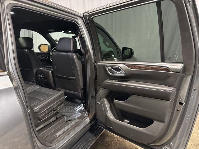 2021 Chevrolet Suburban 4WD LT