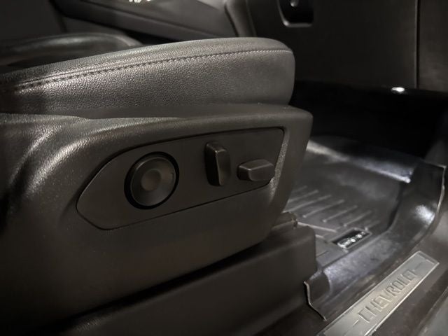 2021 Chevrolet Suburban 4WD LT