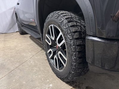 2021 GMC Sierra 1500 4WD Crew Cab Short Box AT4