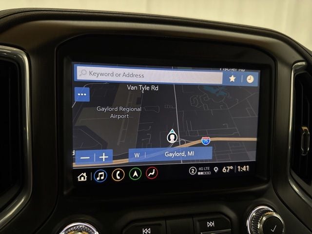 2021 GMC Sierra 1500 4WD Crew Cab Short Box AT4