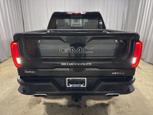 2021 GMC Sierra 1500 4WD Crew Cab Short Box AT4