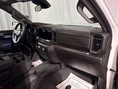 2024 GMC Sierra 1500 4WD Crew Cab Short Box SLE