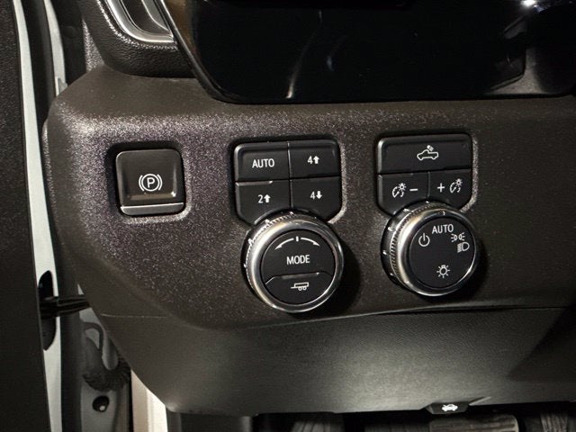 2024 GMC Sierra 1500 4WD Crew Cab Short Box SLE