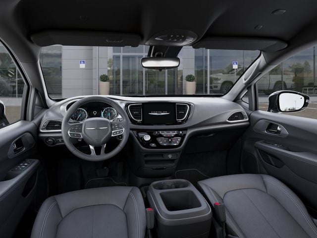 2026 Chrysler Voyager VOYAGER LX