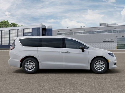 2026 Chrysler Voyager VOYAGER LX