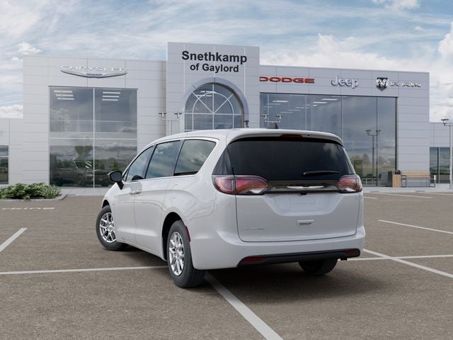 2026 Chrysler Voyager VOYAGER LX