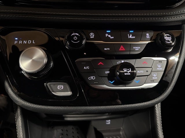 2026 Chrysler Pacifica PACIFICA LIMITED