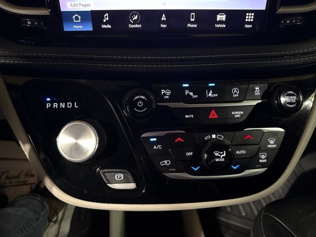 2022 Chrysler Pacifica Touring L AWD