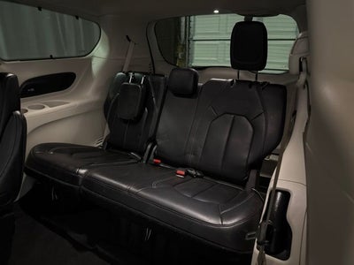 2022 Chrysler Pacifica Touring L AWD