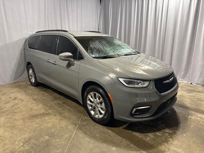2022 Chrysler Pacifica Touring L AWD